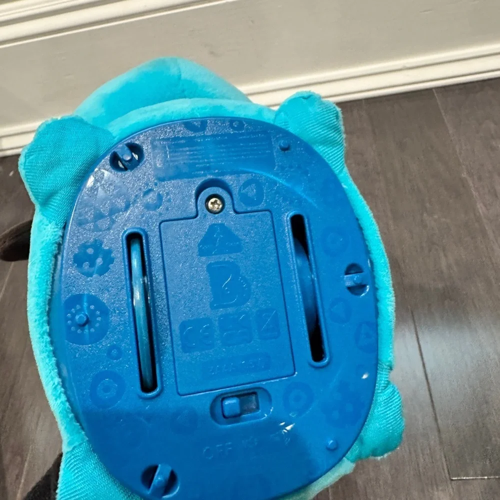B.Toys Interactive Woofer Wobble ‘N’ Go Dog Crawling Toy Baby Toddler Kids